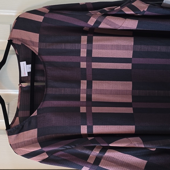 LIZ CLAIBORNE WOMENS CREWNECK PULLOVER PLUS SIZE PURPLE & BLACK TOP SIZE 3X - Picture 1 of 14